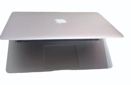 MacBook Air 13" (2017) – Intel Core i5, 8GB RAM, 128GB SSD, Retina Display – Silver | Used in Excellent Condition